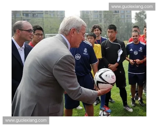 波兰世界杯最新阵容解析与关键球员全景评析